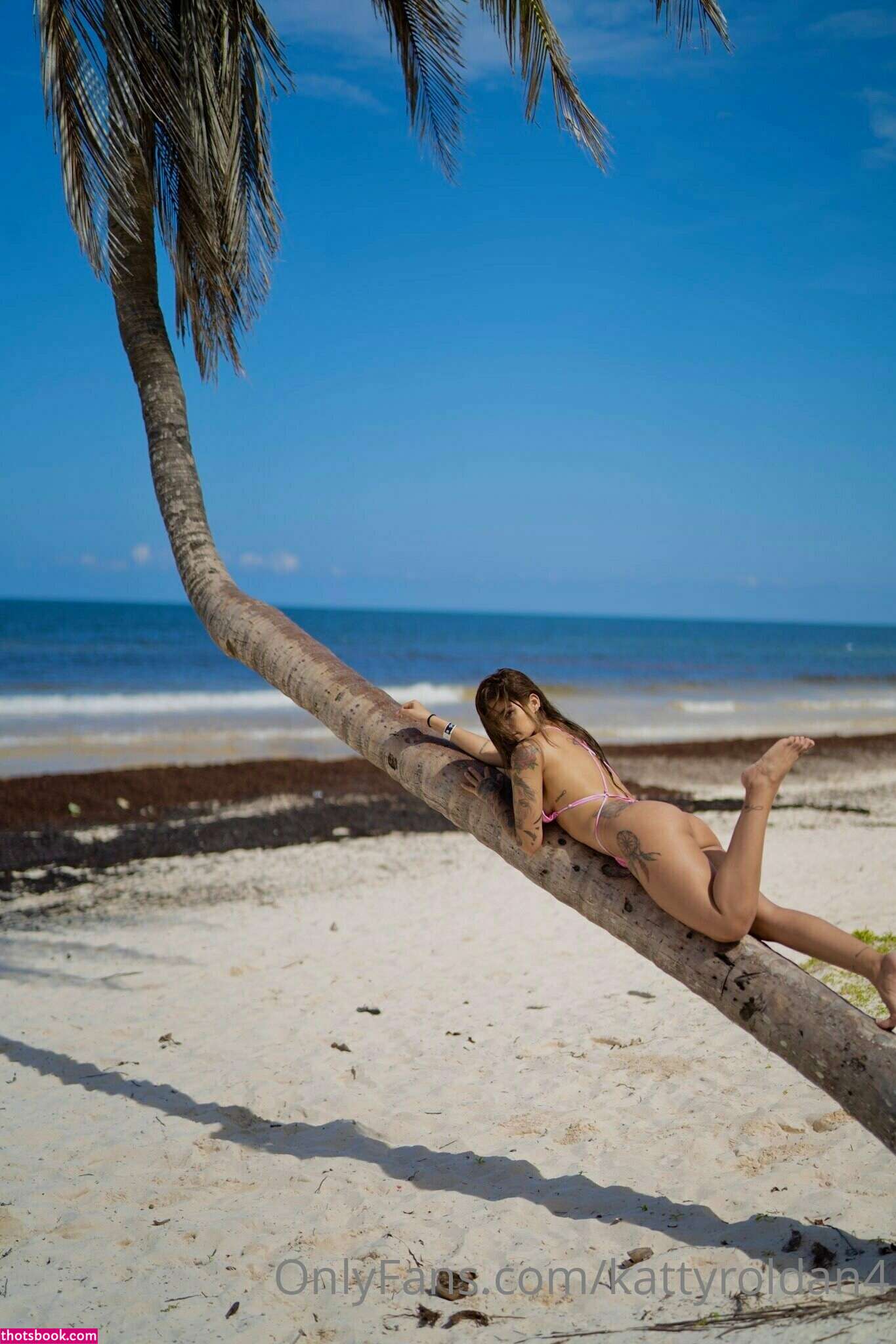 Katty Roldan Photo #16