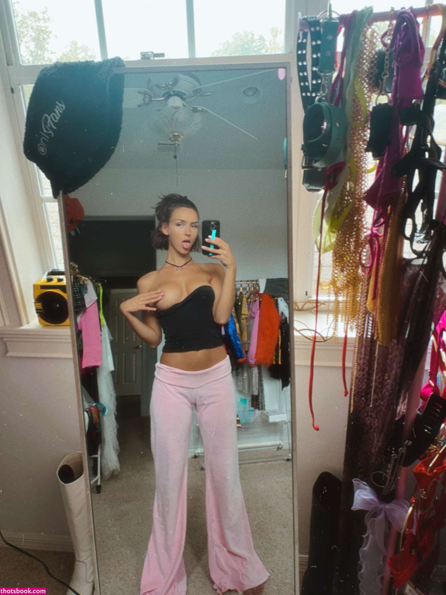 Rachel Cook Photo #403