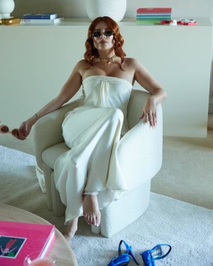 Bella Thorne Photo #242