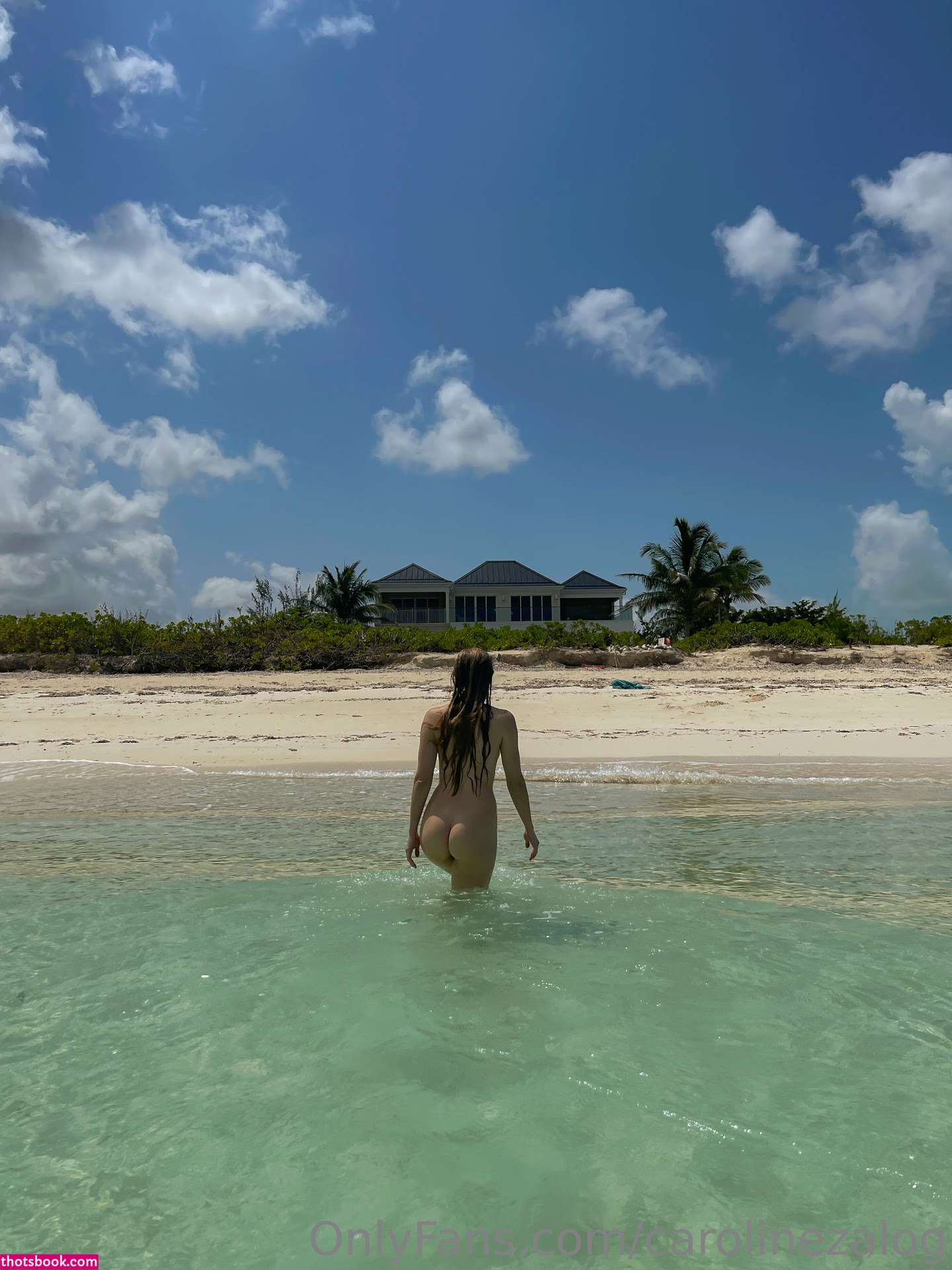 Caroline Zalog Photo #942