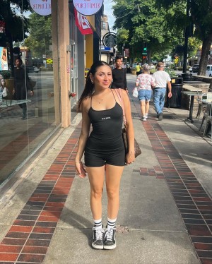 Alondra Delgado Photo #15