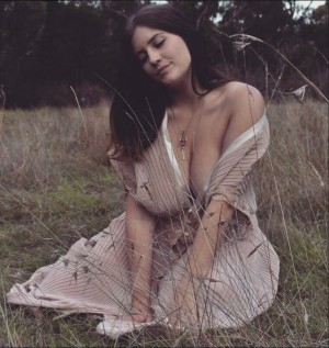 Chloe Maddren Photo #8