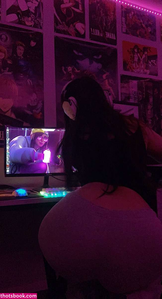 cwuddlemeplz Photo #40