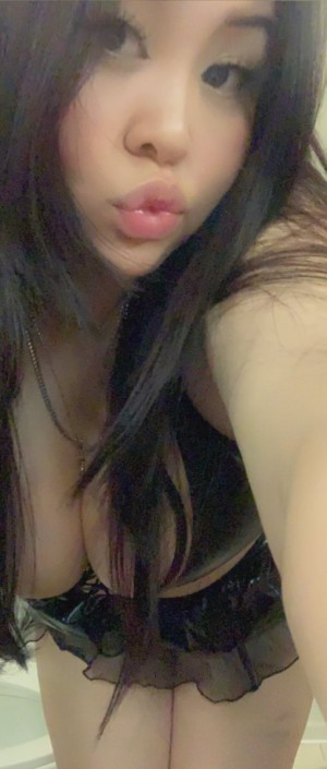 cwuddlemeplz Photo #37