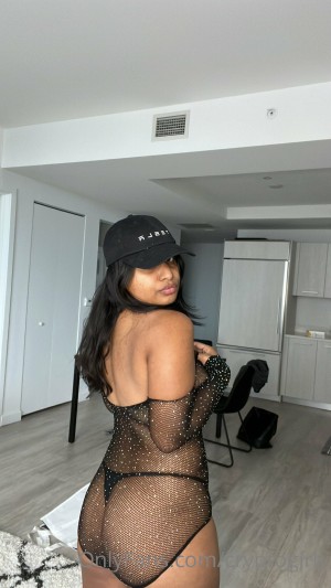 Miss Patel Photo #84