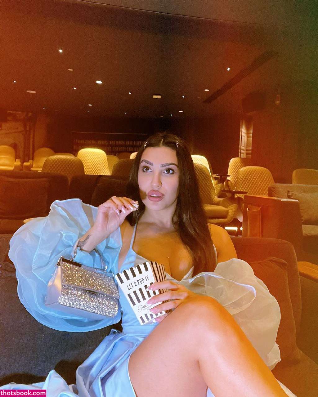 caroleatieh Photo #5