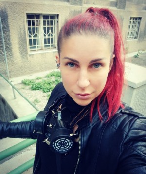 Larraphoenix Photo #7