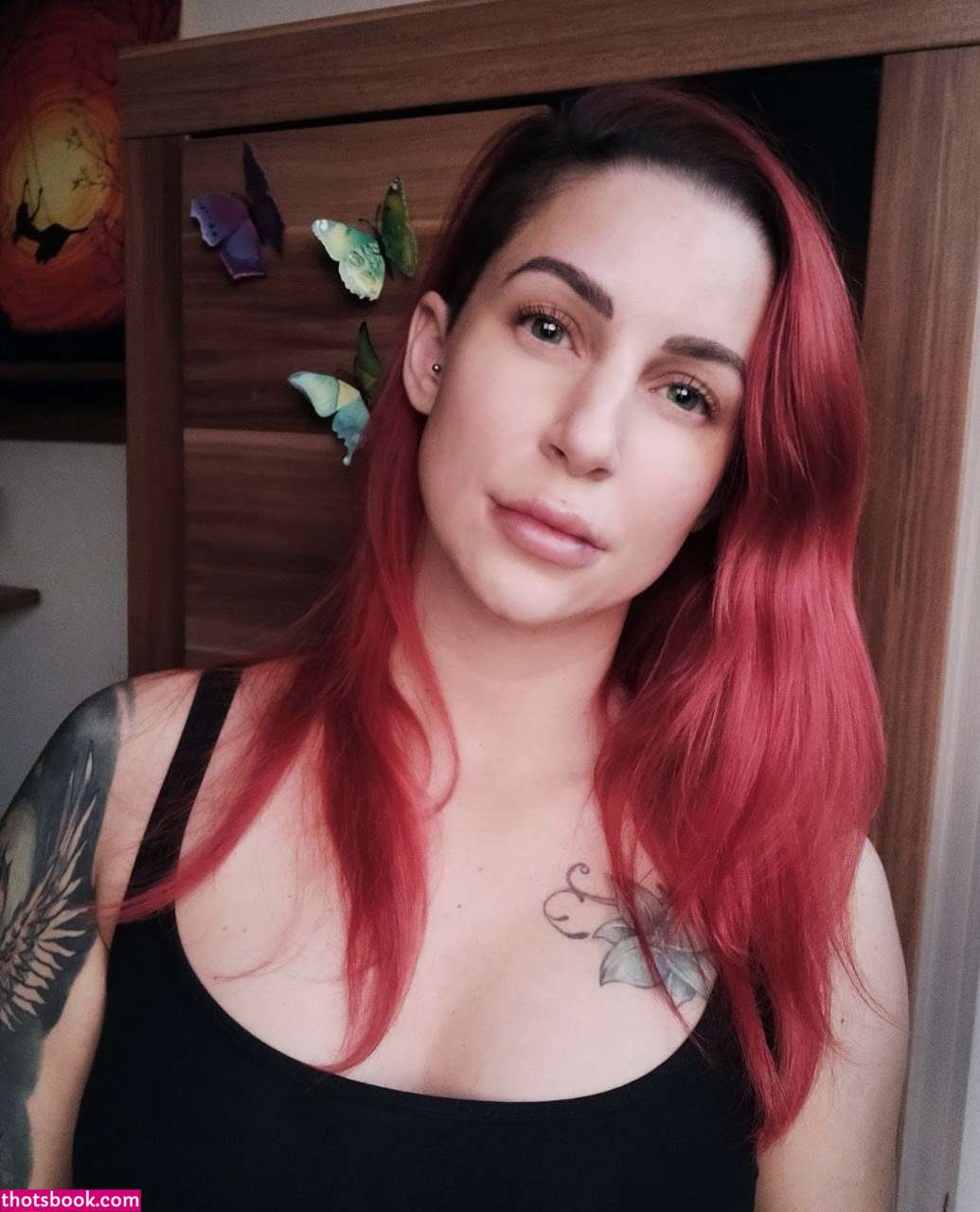 Larraphoenix Photo #25