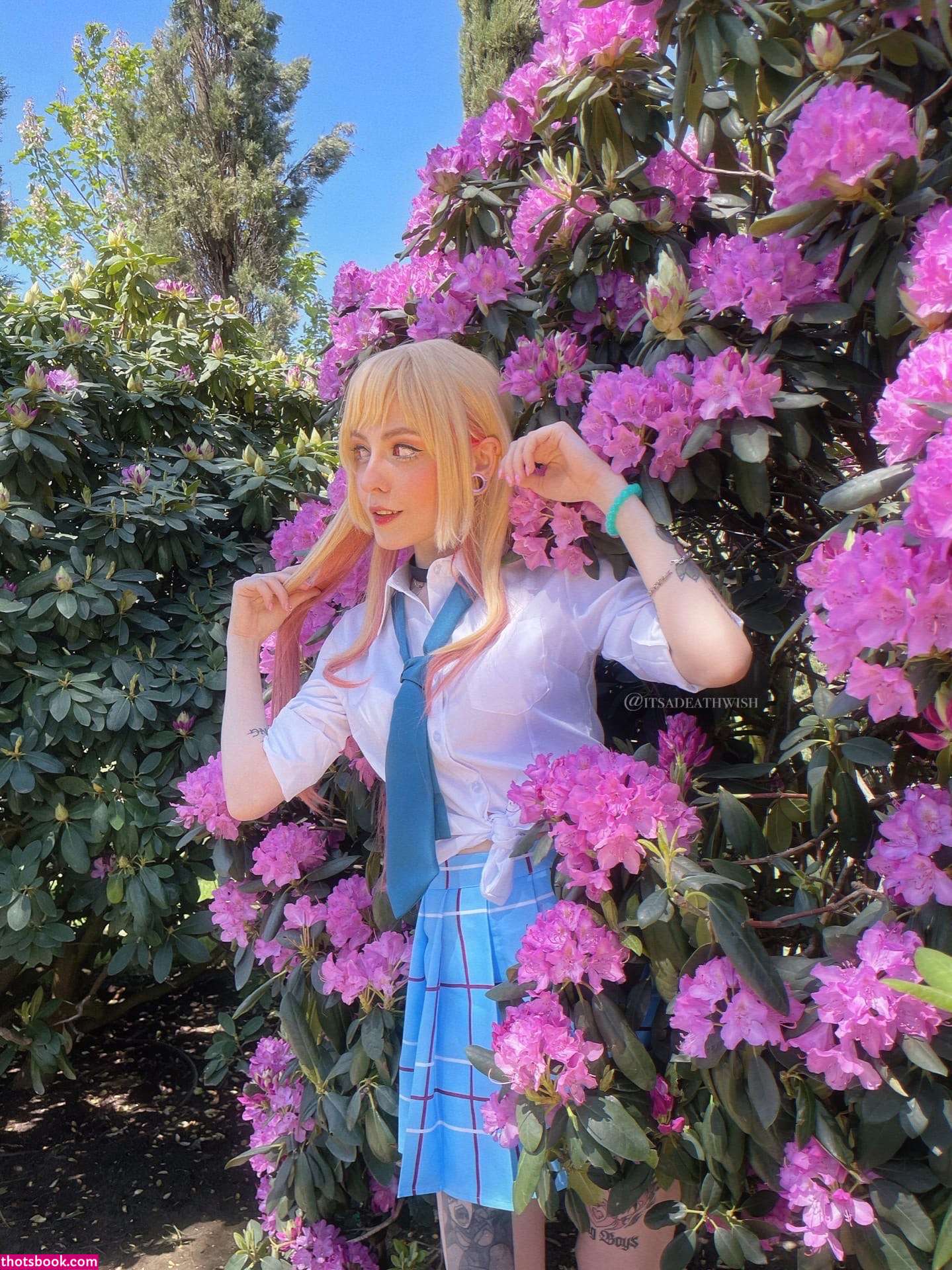 itsadeathwish Photo #85