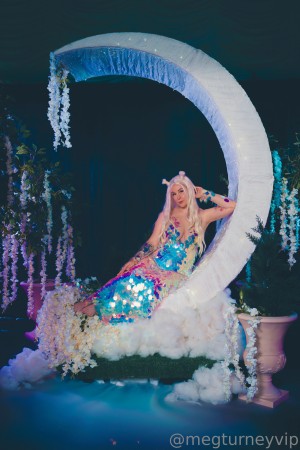 Meg Turney Photo #818