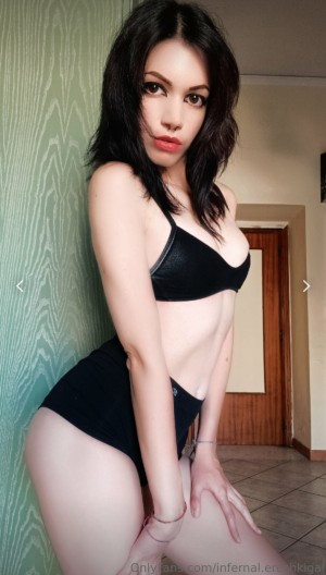 Darknyymph Photo #49