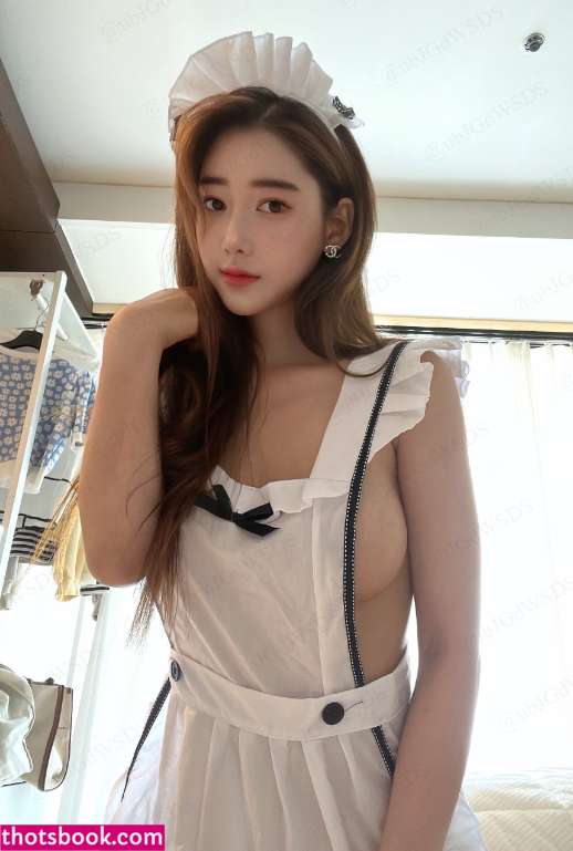 Ainn Lookbook Photo #1