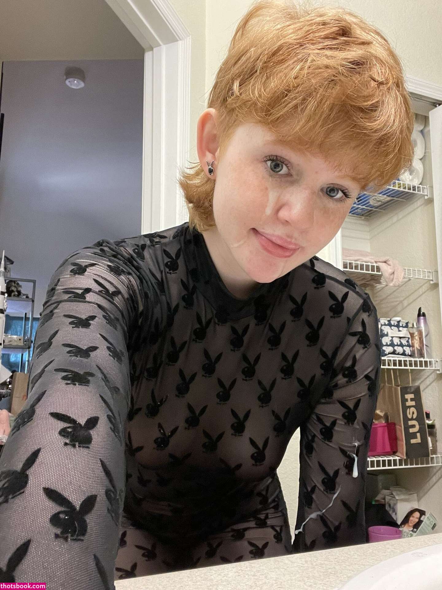 Aaliyah May Photo #7