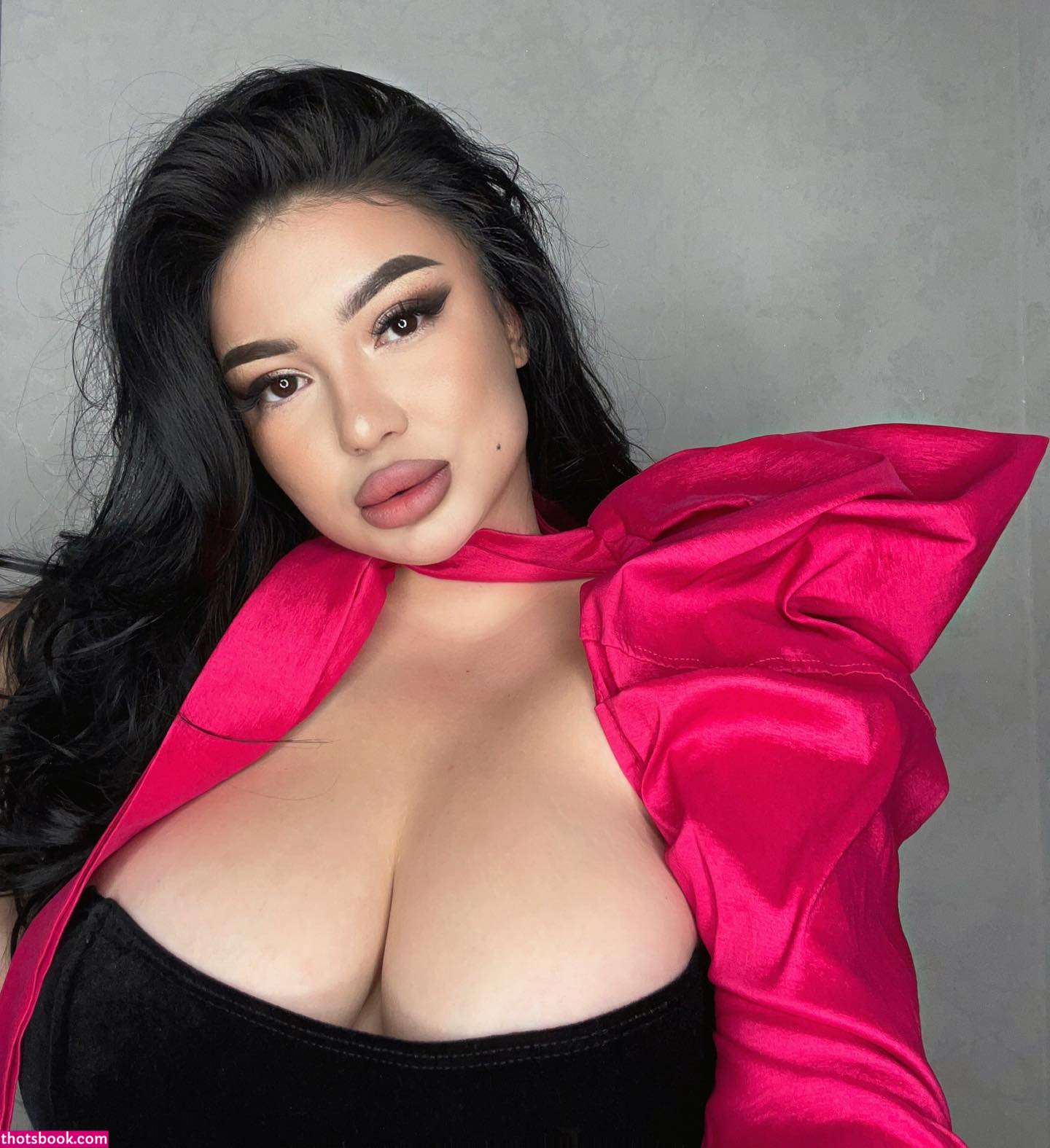 Zhansaya Dakarimova Photo #9