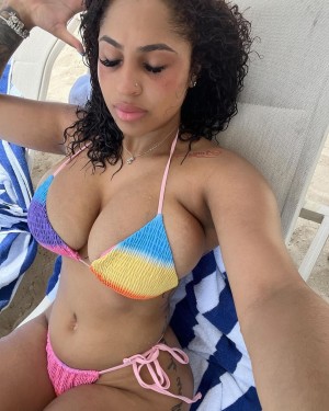 Nikki Michelle Photo #17