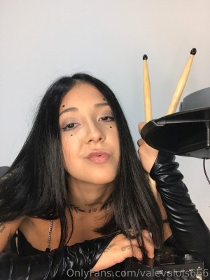 Valeria Valois Photo #23