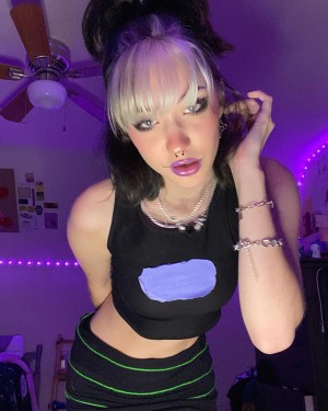 charleygrayyy Photo #2