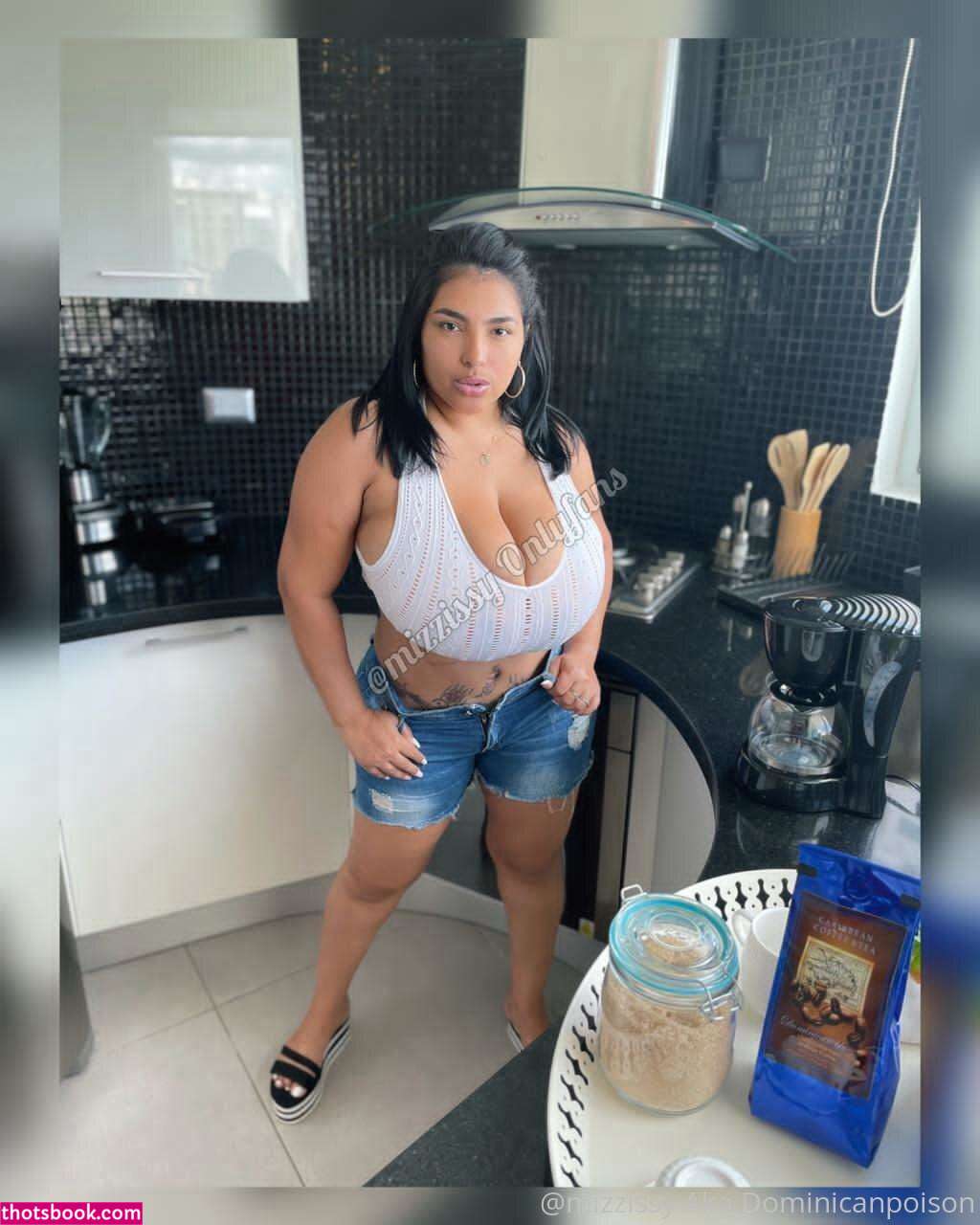 Dominicanpoison Photo #195