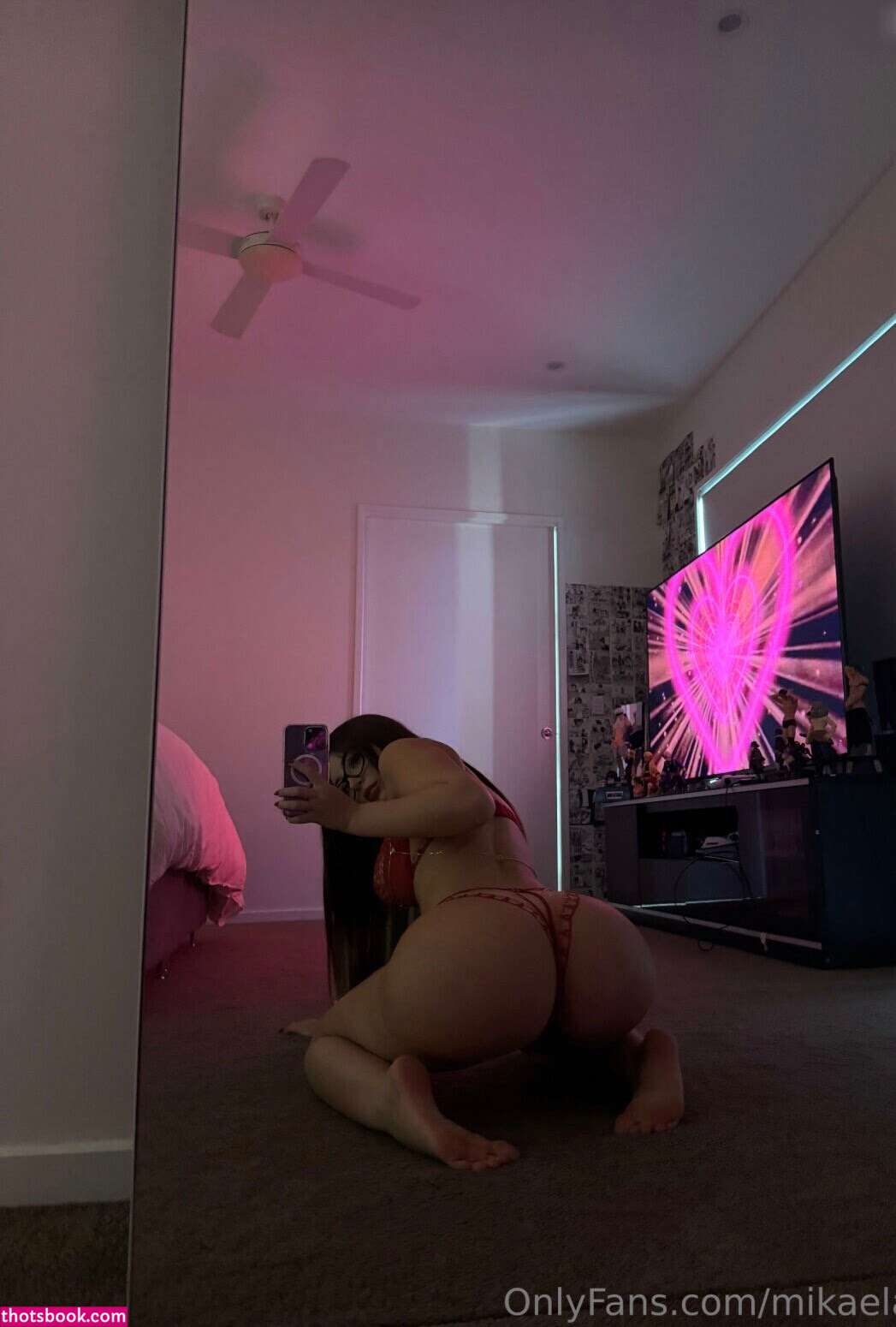 Mikaela Testa Photo #426