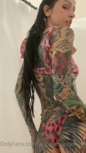 Angela Mazzanti Video #261