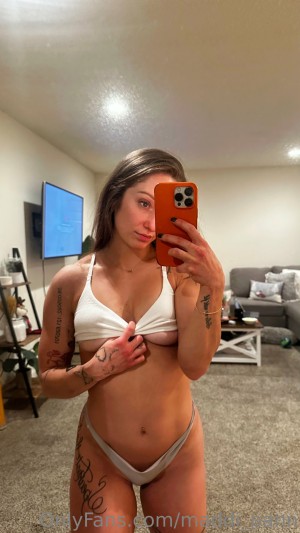 Maddi Pann Photo #11