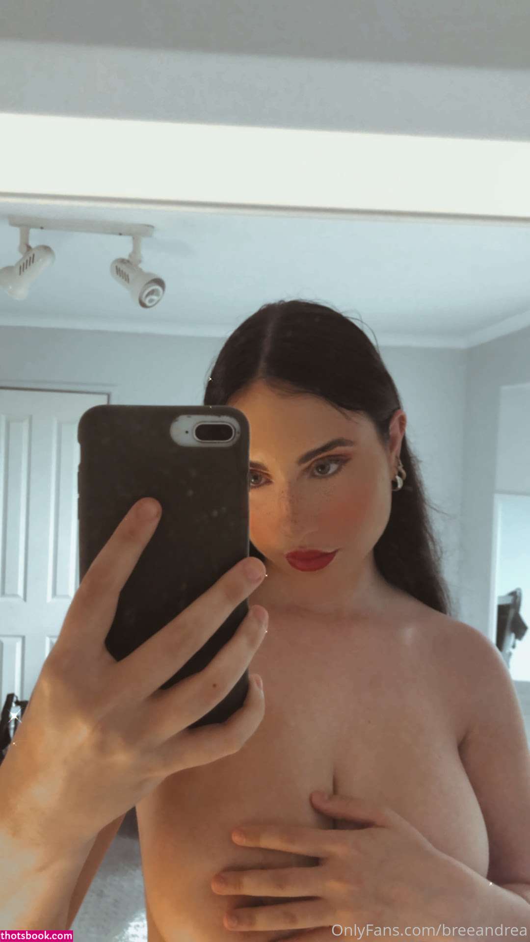 Bree Hunter Photo #16