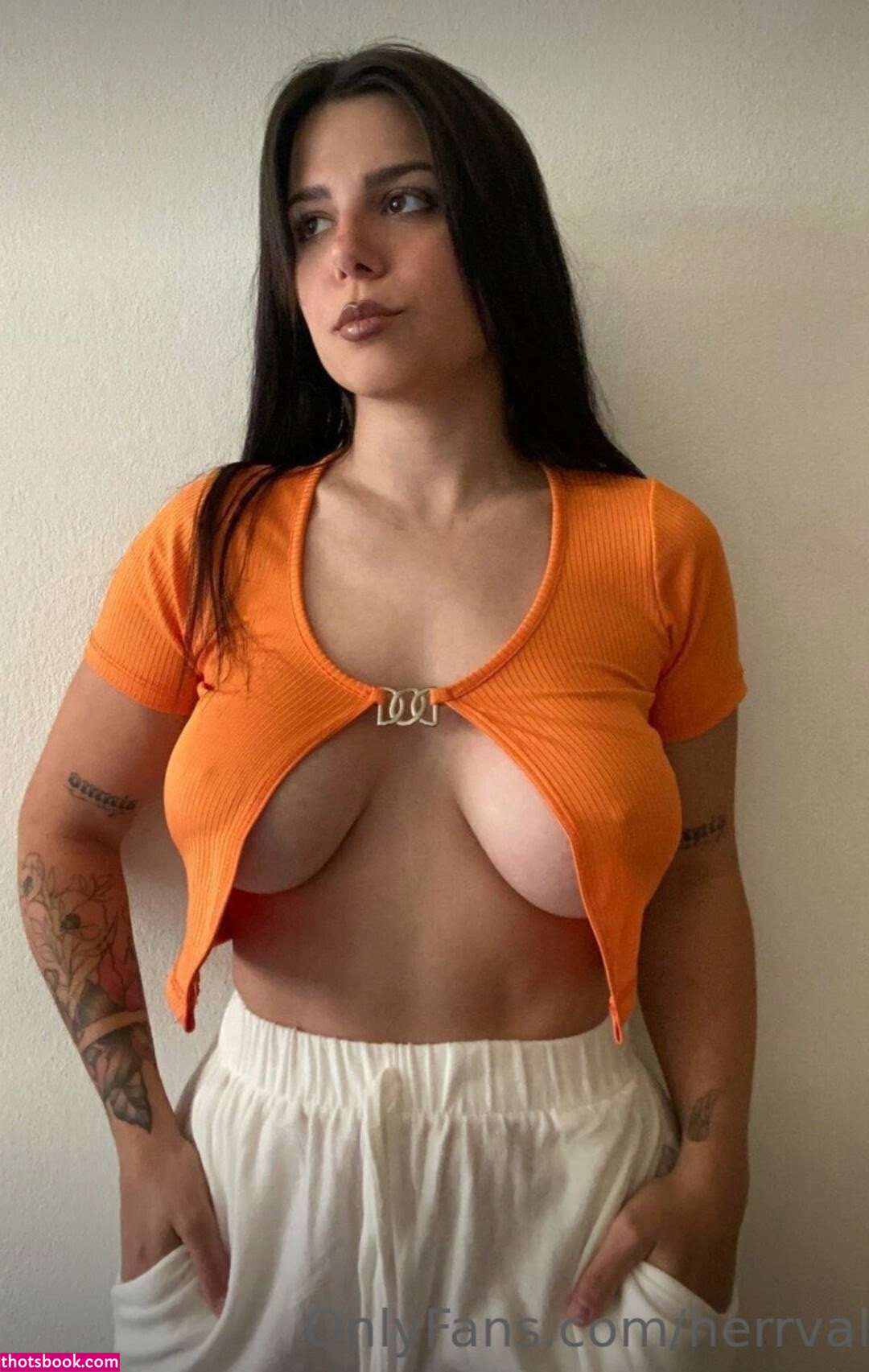 Valu Herrera Photo #3