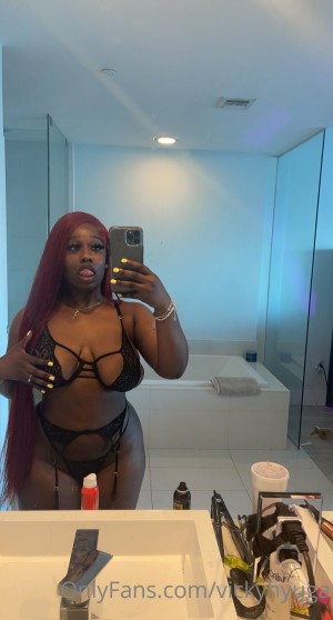 Vicky Hyuga Photo #79