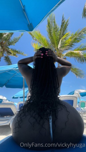 Vicky Hyuga Photo #130