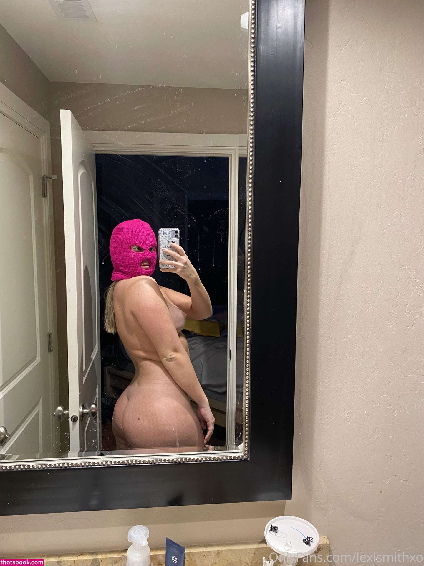 notlexismith Photo #6