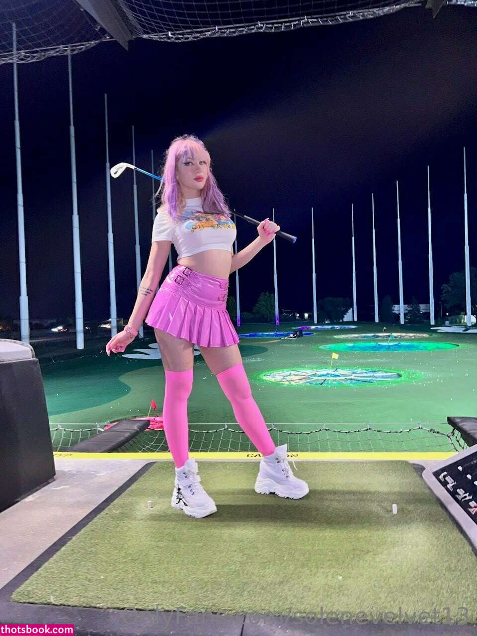 Solenevelvet Photo #11