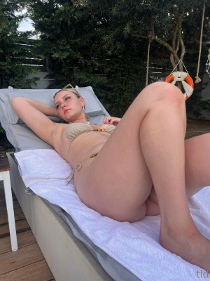 itslikedaisy Photo #325