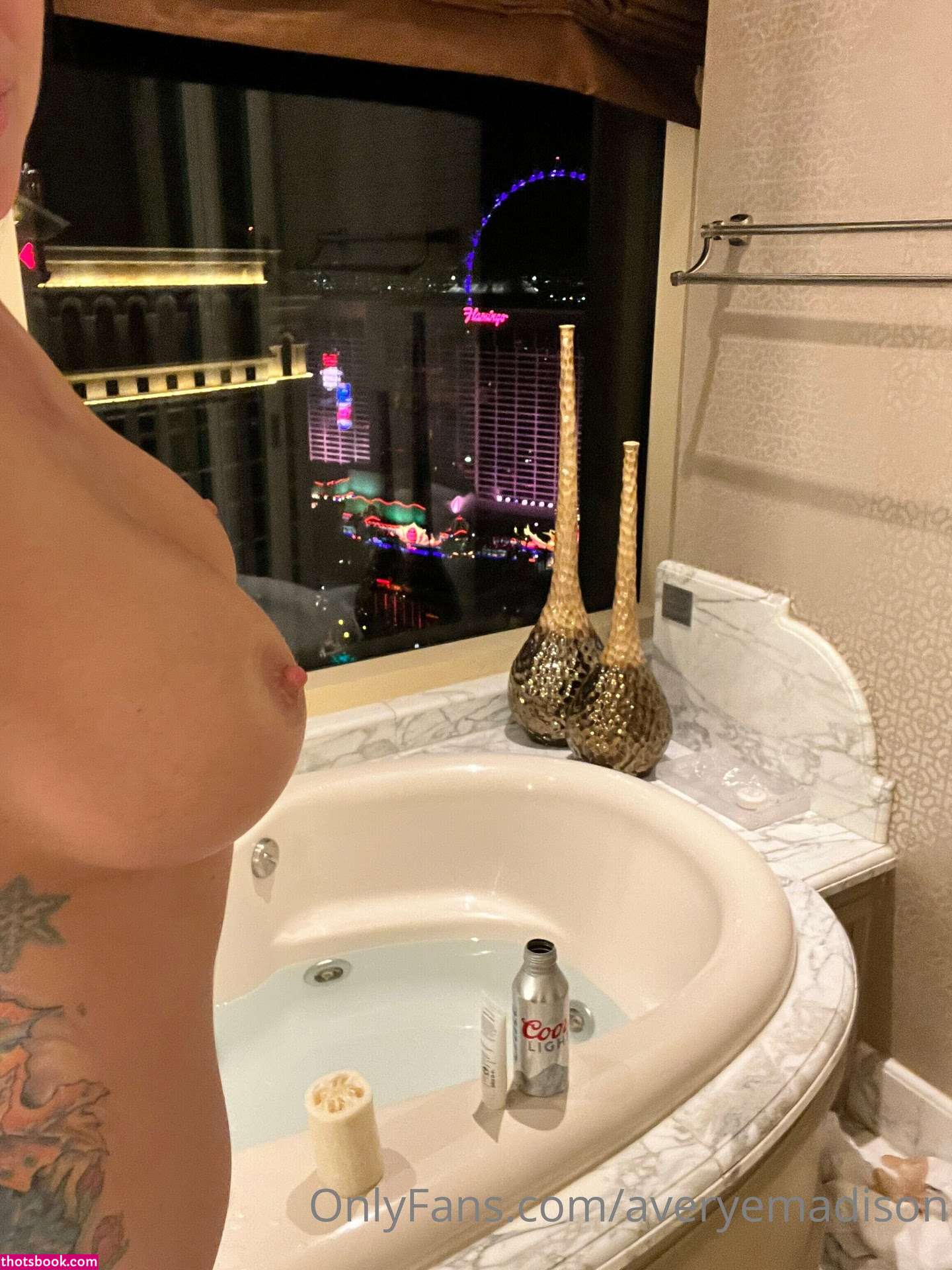 averyemadison Photo #16