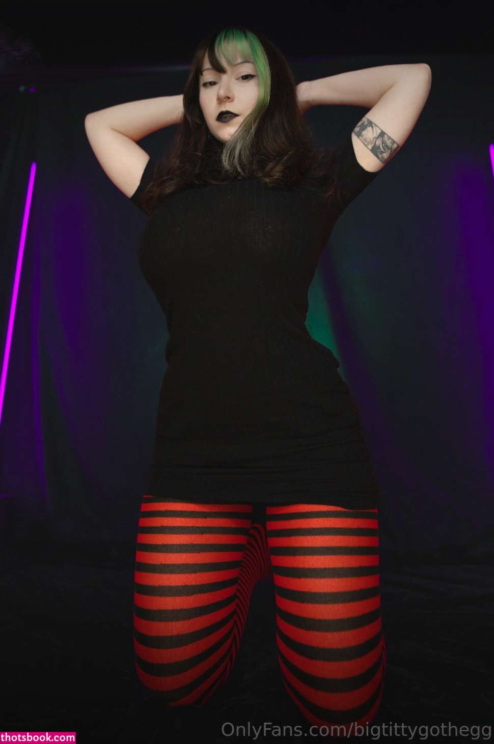 Bigtittygothegg Photo #841