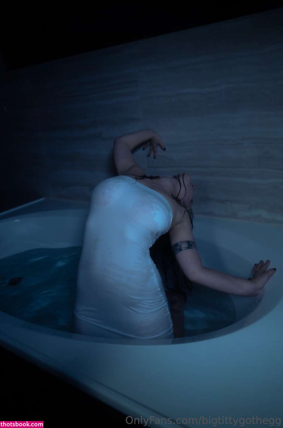 Bigtittygothegg Photo #843