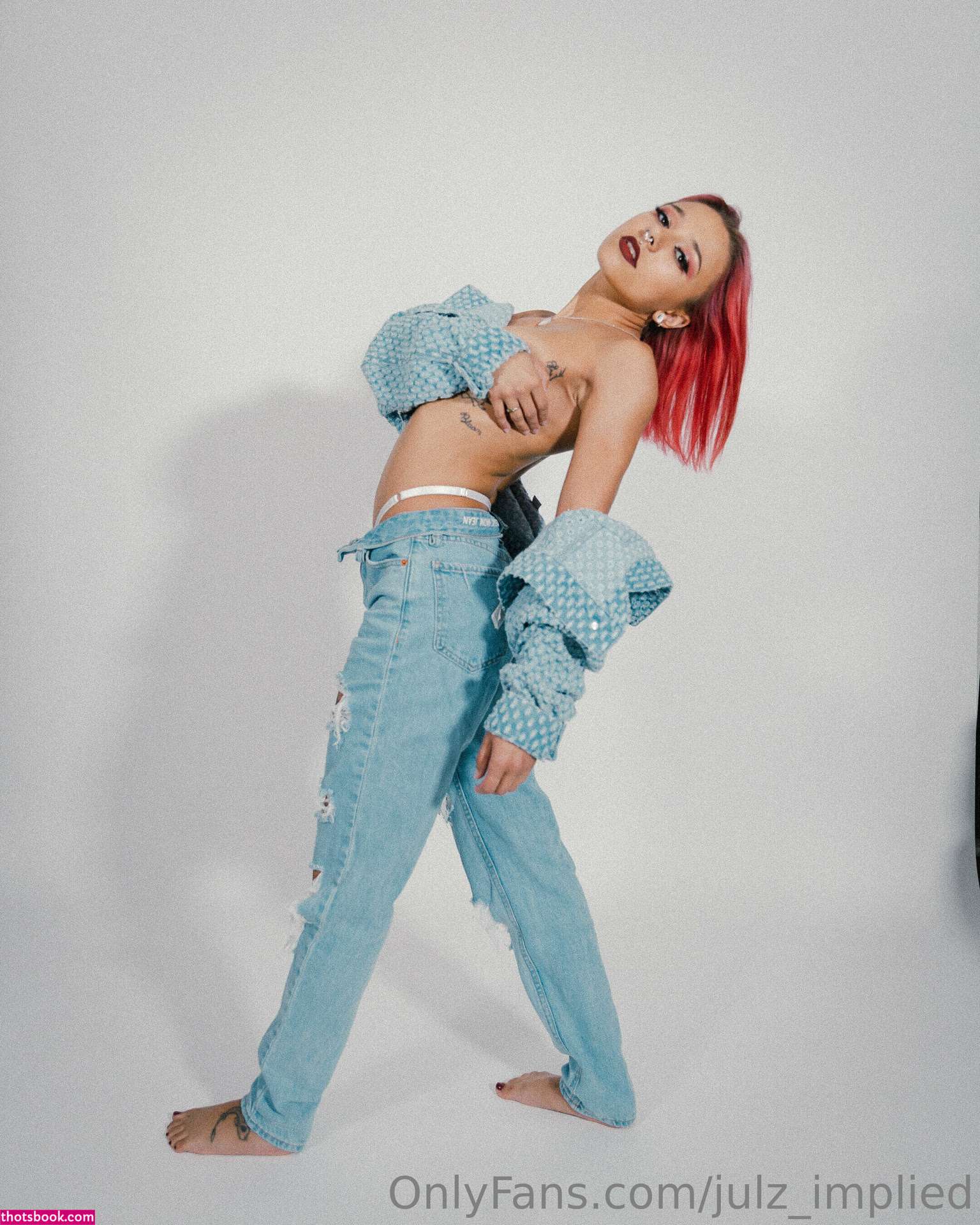 Julzimplied Photo #63