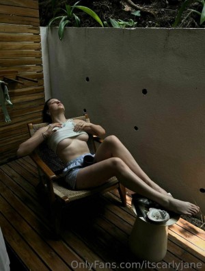 itscarlyjane Photo #82