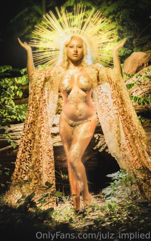 Julzimplied Photo #166