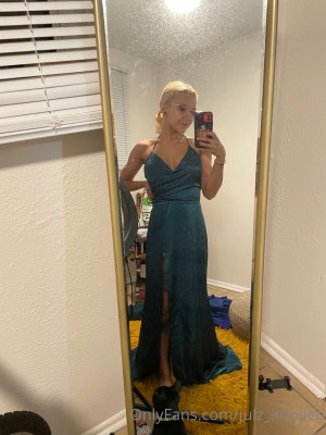 Julzimplied Photo #178