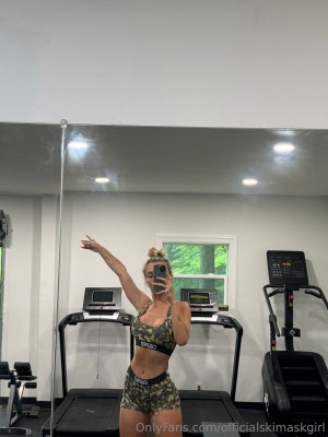 Briana Armbruster Photo #616