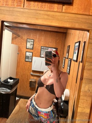 Briana Armbruster Photo #700