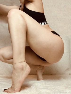 Goddesshasmik Photo #2