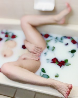 Goddesshasmik Photo #97