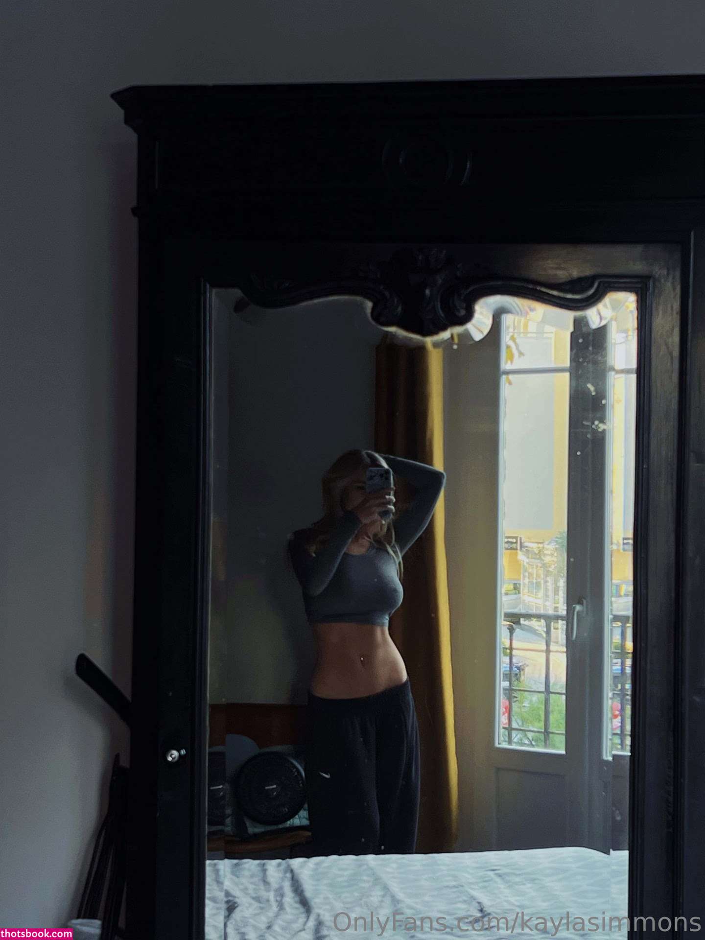 Kayla Simmons Photo #335