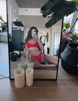 Raphaelle Bardot Photo #9