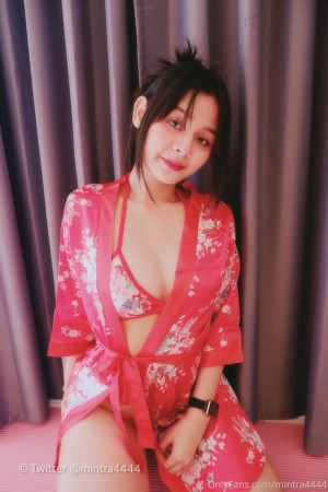 mintra4444 Photo #79