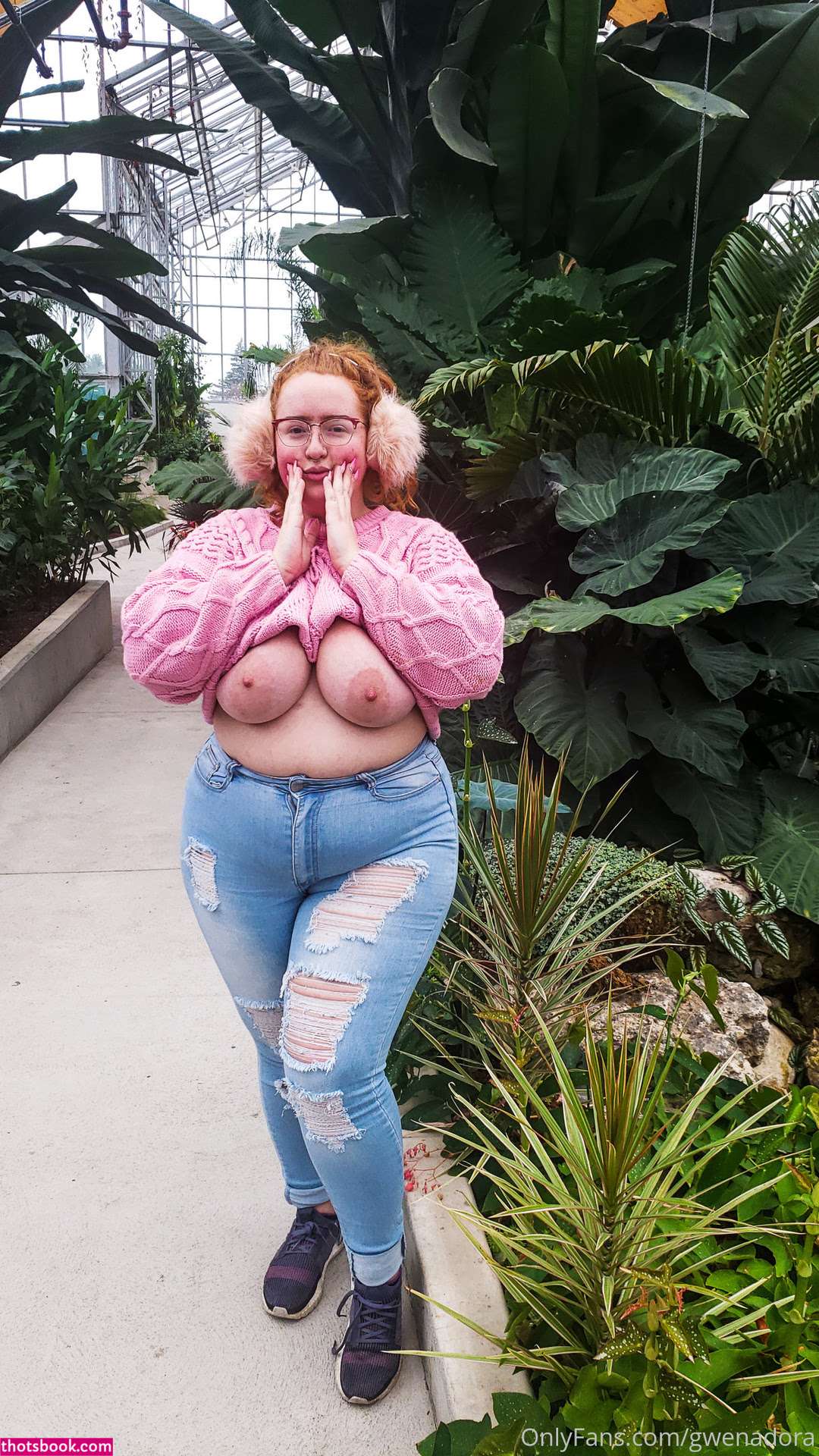 Gwen Adora Photo #121