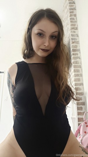 Gwen Adora Photo #177