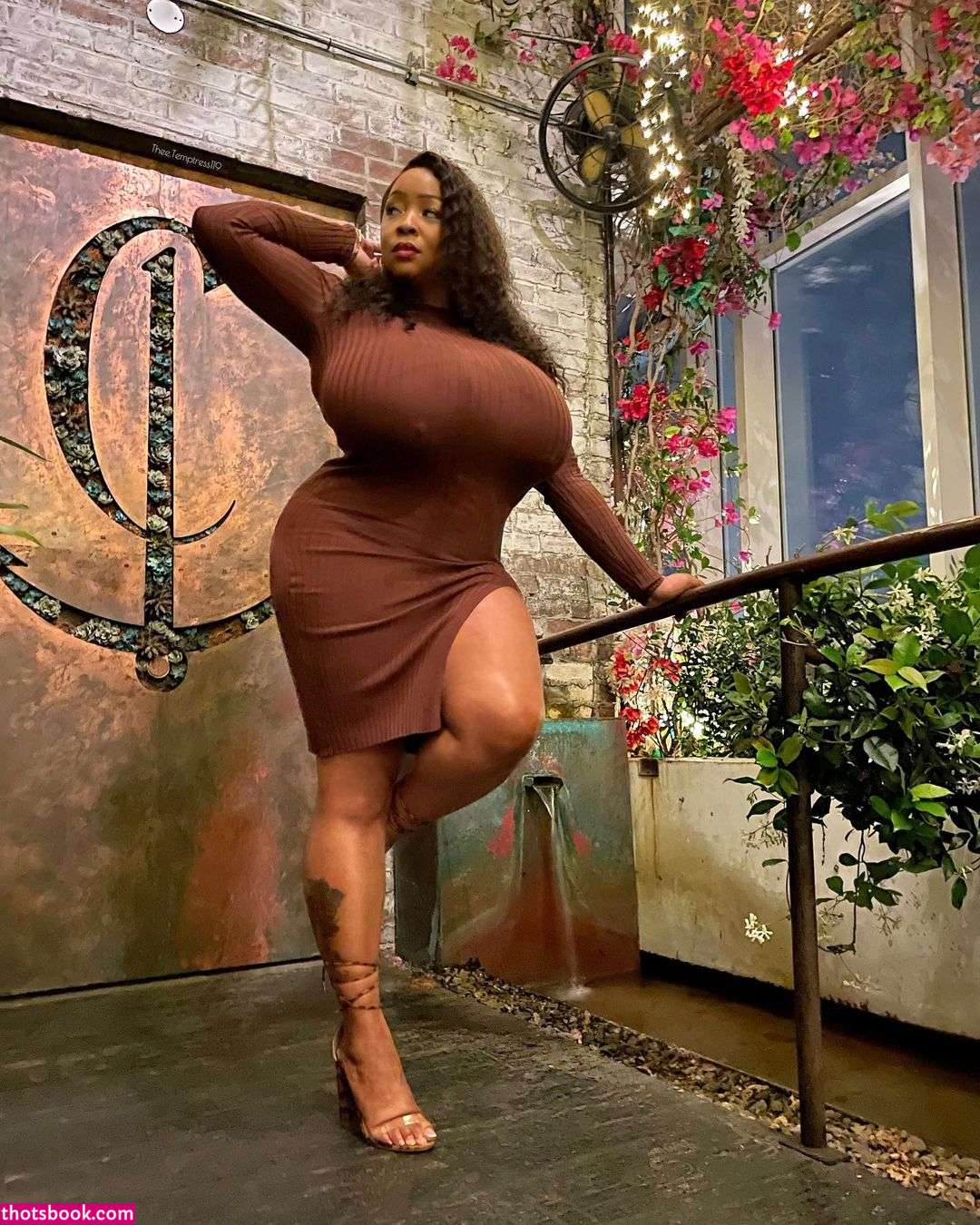 temptress119 Photo #9