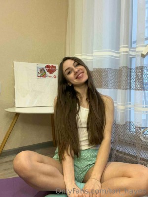 Tori Hayes Photo #17